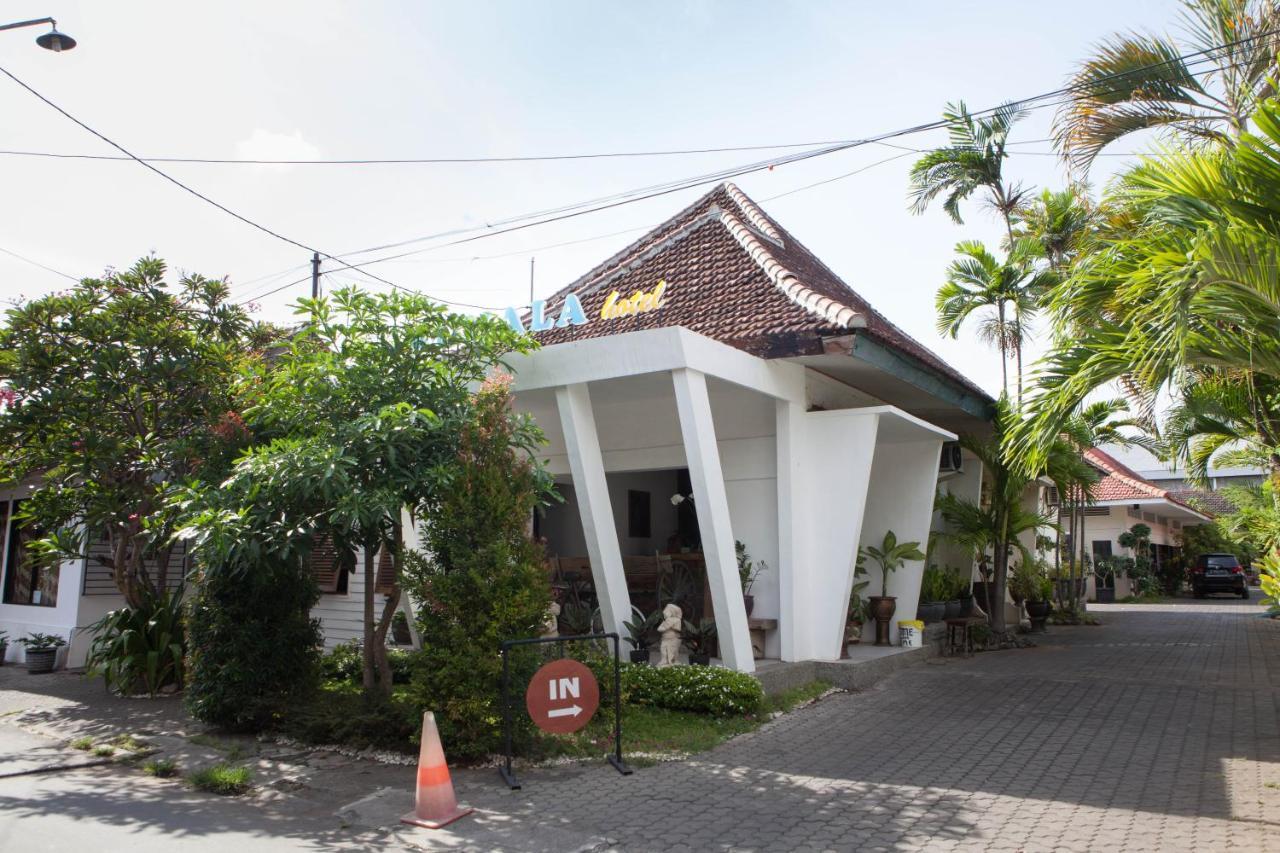 Reddoorz Plus Near Mall Roxy Banyuwangi Banyuwangi (East Java) Exterior foto